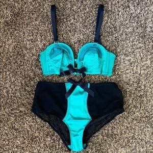 Playful Promises Bettie Page Teal Bra